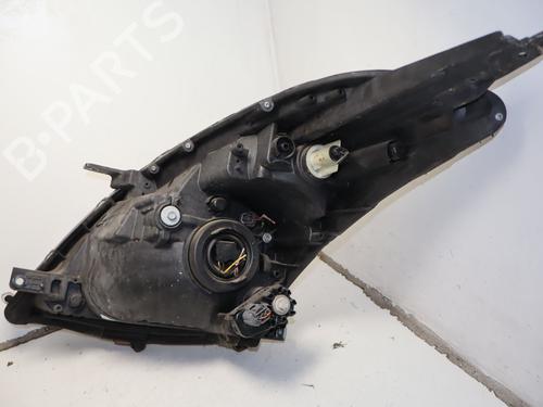 Used Right headlight Right headlight SUZUKI SWIFT IV (FZ, NZ) 1.3 DDiS (AZG413D, ZC02S, ZC92S) (75 hp) 40026705 40026705