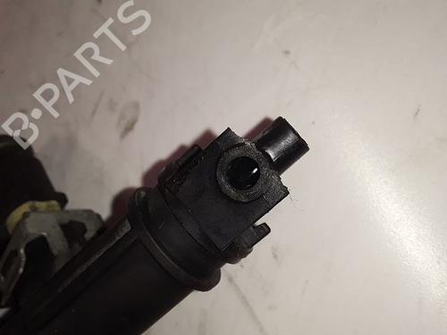 Used Injection rail RENAULT CLIO III (BR0/1, CR0/1) 1.2 16V (BR0P, CR0P) (101 hp) 8993360