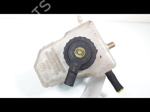 Used Brake master cylinder BMW 3 (E90) 318 i (129 hp) 10096880