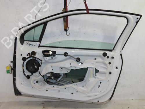 Used Right front door PEUGEOT 208 I (CA_, CC_) 1.4 HDi (68 hp) 29621642