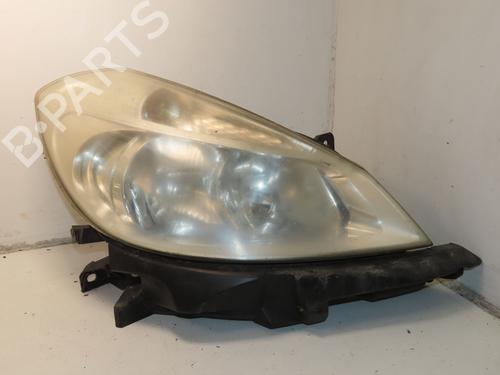 Used Right headlight RENAULT CLIO III (BR0/1, CR0/1) 1.5 dCi (BR17, CR17) (86 hp) 32277186