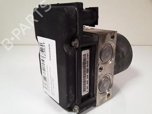 Used ABS pump RENAULT MEGANE II Estate (KM0/1_) 1.5 dCi (KM0F, KM0T, KM2B) (82 hp) 8999158