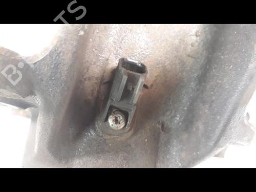 Used Left front steering knuckle FORD FOCUS III 1.6 TDCi (95 hp) 10724261