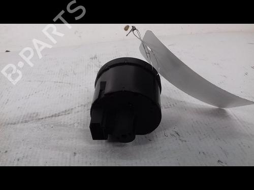 Used Headlight switch Headlight switch VW TOURAN (1T1, 1T2) 2.0 TDI 16V (140 hp) 8996011 8996011