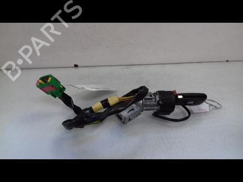 Used Ignition barrel PEUGEOT 1007 (KM_) 1.4 HDi (68 hp) 8982980