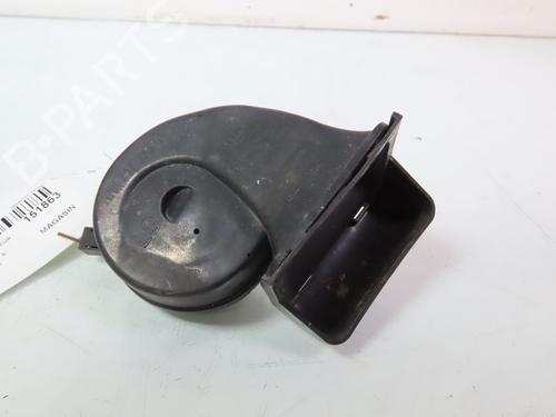 Used Horn MAZDA 2 Hatchback (DL, DJ) 1.5 SKYACTIV-G (DJLFS) (115 hp) 24832540
