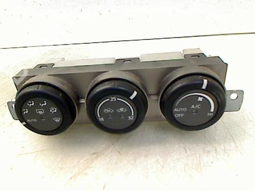 Used Climate control NISSAN X-TRAIL I (T30) 2.2 dCi 4x4 (136 hp) 8975496