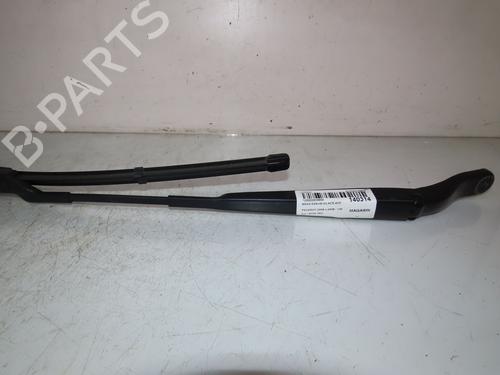 Used Front windshield wiper arm Front windshield wiper arm PEUGEOT 2008 II (UD_, US_, UY_, UJ_, UR_, UC_) e-2008 (UKZKXZ) (136 hp) 25278813 25278813