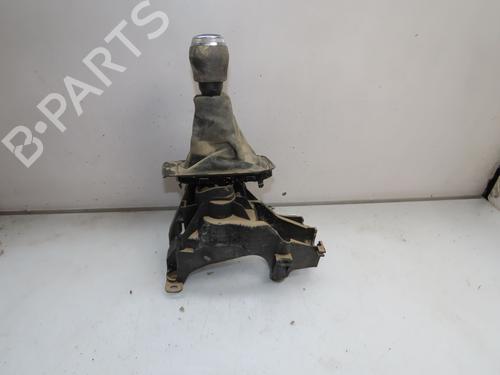 Used Gear lever RENAULT CLIO V (B7_) 1.0 SCe 65 (B7MG) (67 hp) 26227487
