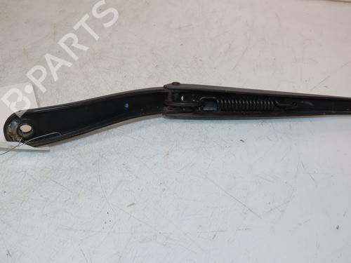 Front windshield wiper arm DACIA DUSTER (HS_) 1.2 TCe 125 4x4 | BP27621906C143 