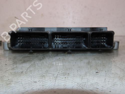 Used Engine control unit (ECU) BMW 4 Coupe (F32, F82) 420 i (184 hp) 21088409