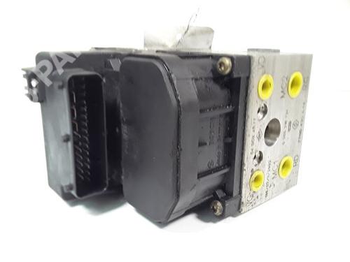 Used ABS pump RENAULT MEGANE I Coach (DA0/1_) 1.4 16V (DA0D, DA1H, DA0W, DA10) (95 hp) 8999784