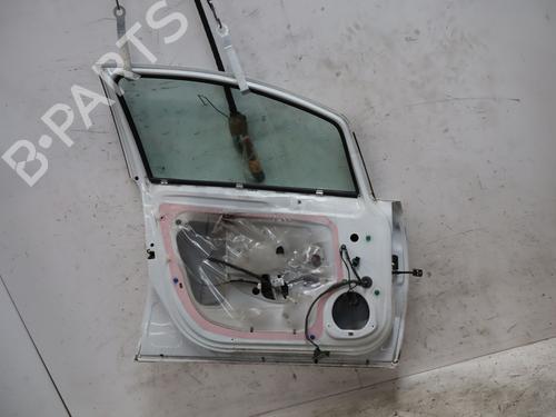 Used Left front door Left front door OPEL CORSA E (X15) 1.3 CDTI (08, 68) (75 hp) 36100448 36100448