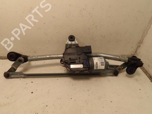 Used Front wiper motor Front wiper motor AUDI A3 Sportback (8VA, 8VF) 2.0 TDI (150 hp) 32715352 32715352
