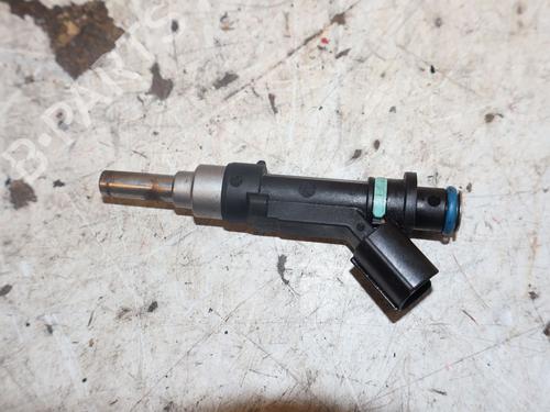 Used Injector Injector TOYOTA YARIS (_P13_) 1.5 (NSP131_) (112 hp) 34573090 34573090