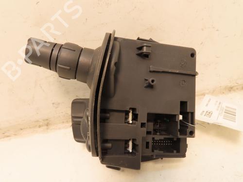 Used Steering column stalk RENAULT CLIO III (BR0/1, CR0/1) 1.5 dCi (88 hp) 28593962