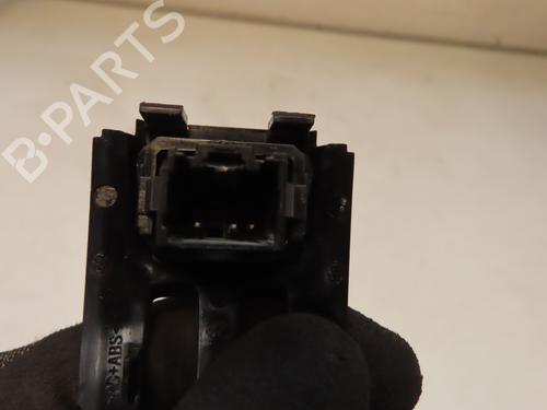 warning-switch-ford-puma-j2k-cf7-2019-25250516 main image
