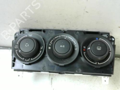 Used Climate control CITROËN C3 Picasso (SH_) 1.4 VTi 95 (SH8FSC, SH8FP0, SH8FP6) (95 hp) 8975653