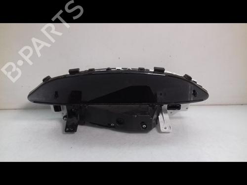 Used Instrument cluster TOYOTA YARIS (_P9_) 1.4 D-4D (NLP90_, NLP90R) (90 hp) 10489918