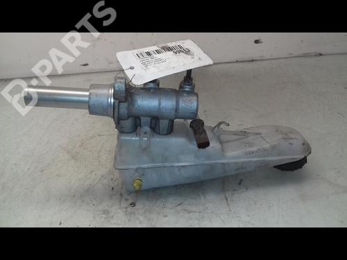 Used Brake master cylinder PEUGEOT EXPERT Van (V_) 2.0 BlueHDi 150 (150 hp) 8984171