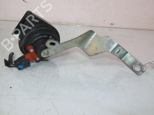 Toeter RENAULT CLIO V (B7_) 1.3 TCe 130 (B7MF) (131 hp) 30950795