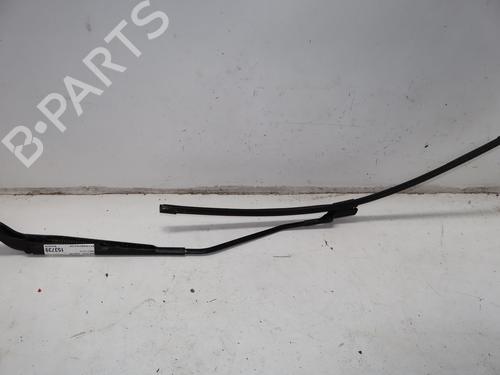 front-windshield-wiper-arm-renault-captur-ii-hf_-2020-36311161 main image