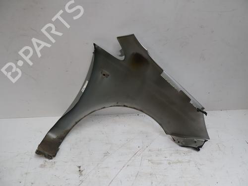 Used Left front fenders Left front fenders 37003996 37003996