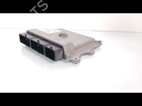 Engine control unit (ECU) RENAULT CAPTUR I (J5_, H5_) 0.9 TCe 90 | BP15138465M57 
