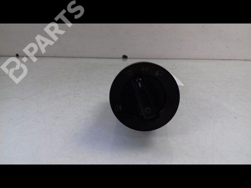 Used Headlight switch SKODA FABIA II (542) 1.4 TDI (80 hp) 8979913
