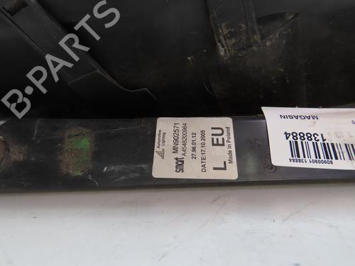 Used Left taillight SMART FORFOUR (454) 1.5 CDI (454.001) (95 hp) 15546955