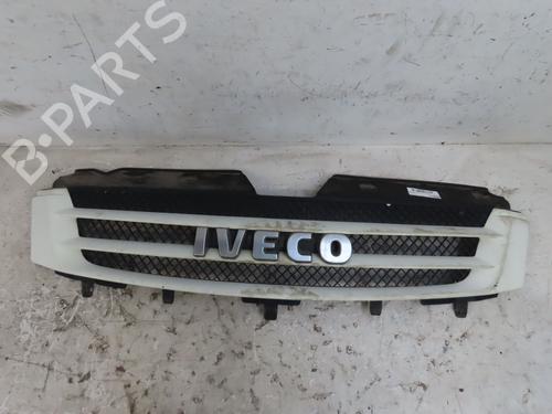Used Grille IVECO DAILY IV Van 35C12 V, 35C12 V/P, 35S12 V, 35S12 V/P (116 hp) 30952493
