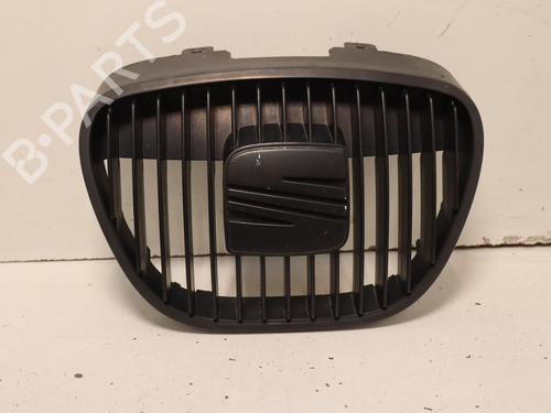 grille-seat-ibiza-iii-6l1-2002-2003-2004-2005-2006-2007-2008-2009-39219277 main image