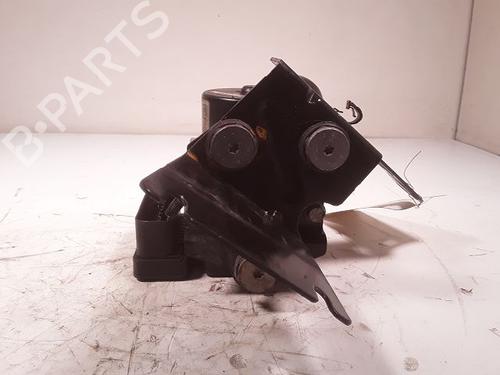 Used ABS pump ABS pump RENAULT TWINGO II (CN0_) 1.2 16V (CN0K, CN0V, CN0A) (76 hp) 8990201 8990201