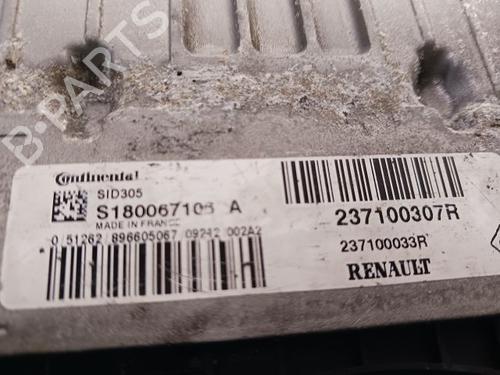 Used Engine control unit (ECU) RENAULT MEGANE III Grandtour (KZ0/1) 1.5 dCi (KZ1M, KZ1W, KZ0R) (106 hp) 23148890