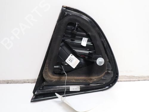 left-tailgate-light-renault-captur-i-j5_-h5_-2013-39572400 main image