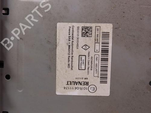 Used Radio RENAULT MEGANE IV Hatchback (B9A/M/N_) 1.5 dCi 110 (B9A3) (110 hp) 20151618