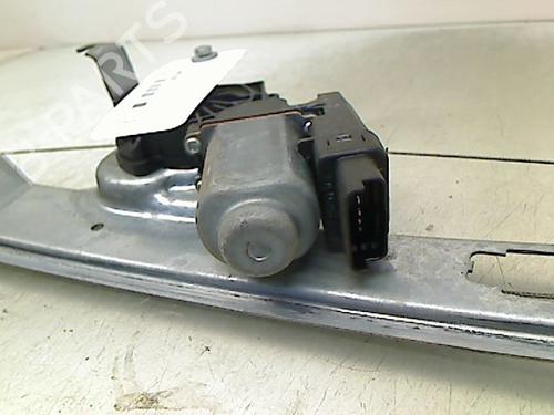 Used Front left window mechanism RENAULT SCÉNIC II (JM0/1_) 1.6 (JM0C, JM0J, JM1B) (113 hp) 8977791