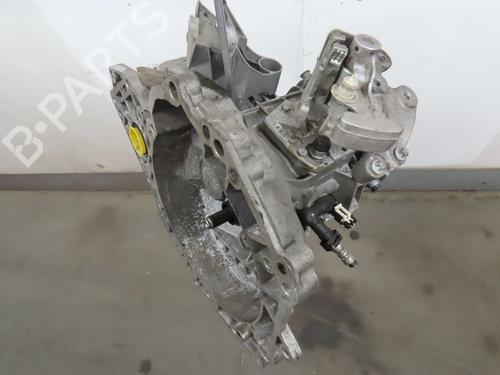 Used Gearbox Gearbox OPEL CORSA E (X15) 1.3 CDTI (08, 68) (75 hp) 36573230 36573230