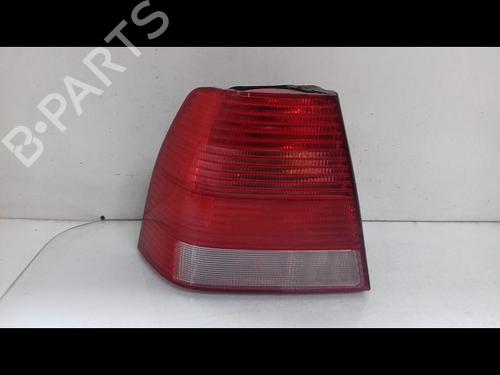 Used Left taillight VW BORA I (1J2) 1.9 TDI (130 hp) 8981395