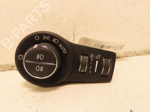 Used Headlight switch FIAT 500X (334_) 1.3 D Multijet (334AXH1A) (95 hp) 30952134