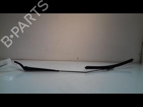 Used Front windshield wiper arm RENAULT TWINGO II (CN0_) 1.2 16V (CN0K, CN0V, CN0A) (76 hp) 14894632