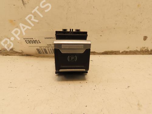 Used Switch Switch PEUGEOT 3008 II SUV (MC_, MR_, MJ_, M4_) 1.5 BlueHDi 130 (131 hp) 33137163 33137163