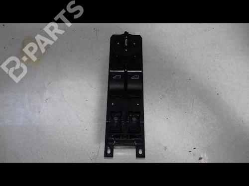 Used Left front window switch Left front window switch FORD FIESTA VI (CB1, CCN) 1.5 TDCi (75 hp) 8981640 8981640