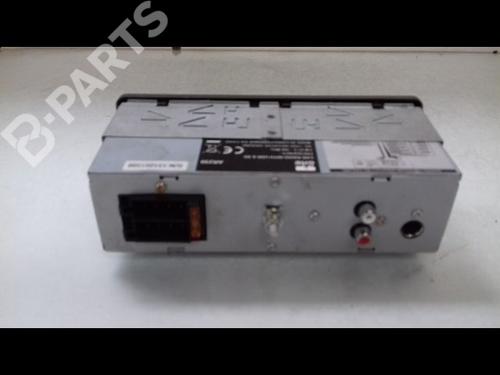 Used Radio CITROËN C4 I (LC_) 1.6 HDi (90 hp) 8991805