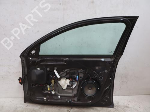 Used Right front door Right front door 36789941 36789941