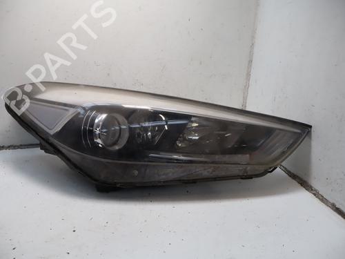 Used Right headlight Right headlight HYUNDAI TUCSON (TL, TLE) 1.7 CRDi (116 hp) 35797042 35797042