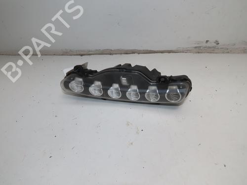 hjre-positionslygte-ds-ds-3-sa_-2015-2016-2017-2018-2019-27710026 main image