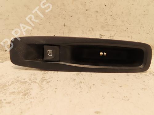 Used Right rear window switch RENAULT MEGANE IV Hatchback (B9A/M/N_) 1.6 dCi 130 (B9A4) (130 hp) 30953588