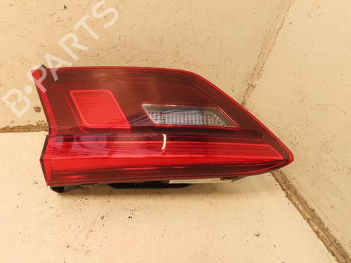 Used Right tailgate light VW TIGUAN (AD1, AX1) 2.0 TDI (150 hp) 32308655