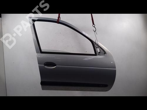 Used Right front door RENAULT MEGANE I (BA0/1_) 1.6 16V (BA04, BA0B, BA11, BA1J, BA16, BA19, BA1K, BA1V,... (107 hp) 10714539